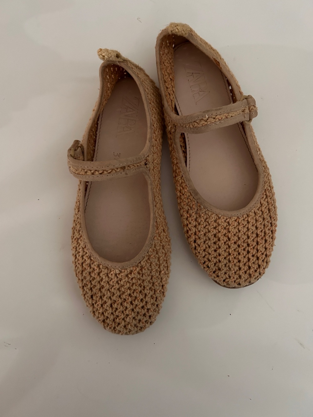 Zara Kids Crochet Mary Jane Flats in Beige